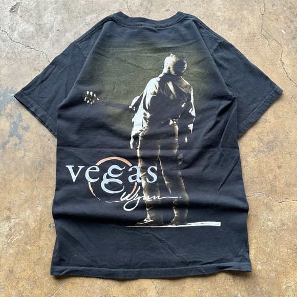 (S) 2000s Y2K Garth Brooks Wynn Only Black Tee - Picture 2 of 4